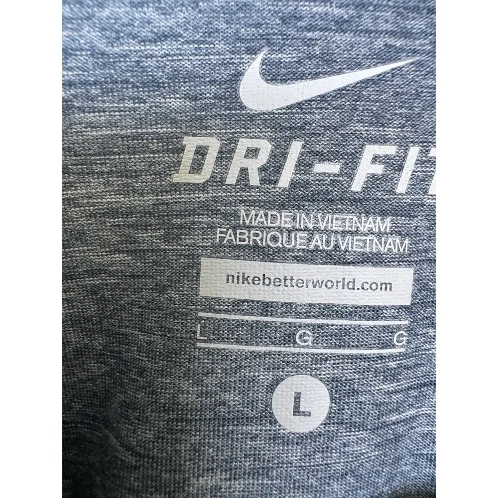 Nike Bundle of 2 Men's Dri Fit Sz L Short Sleeve Training‎ Performance Athletic